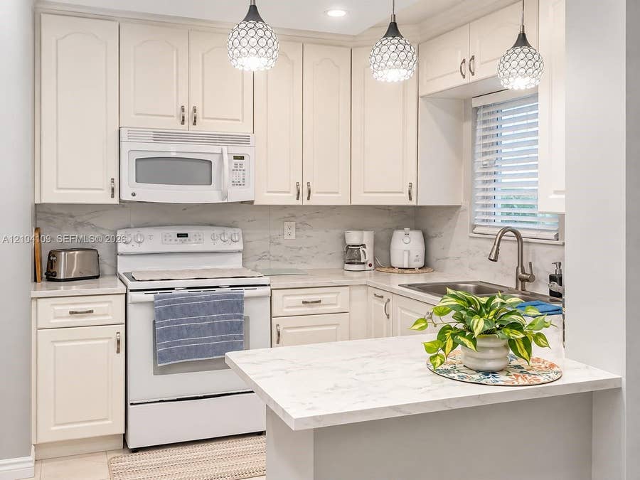 Property photo for 7910 Taft Street, #211, Pembroke Pines, FL