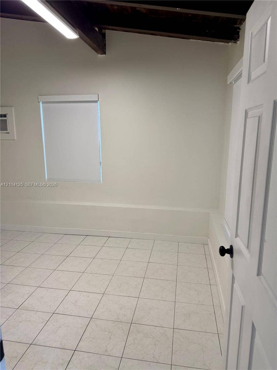 525 SW 22nd Terrace, Fort Lauderdale, Fort Lauderdale, FL 33312 Bedroom 4 - Primary with en suite bathroom and a full sized washer and dryer.