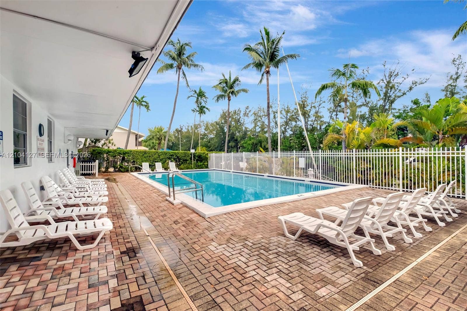 3660 NE 166th Street, #205, North Miami Beach, FL 33160 Photo 23