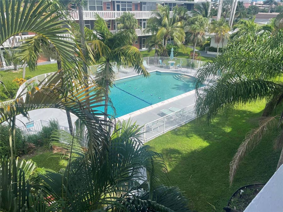 Property photo for 141 NE 10 Avenue, #24C, Hallandale Beach, FL