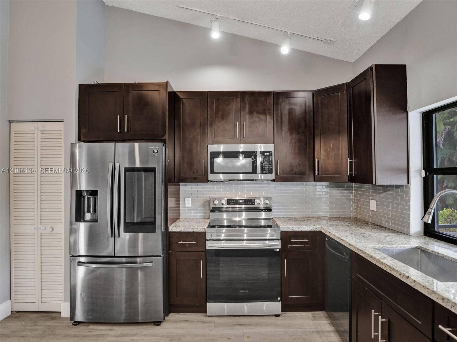 Subway Tile Backsplash & a Separate Pantry!