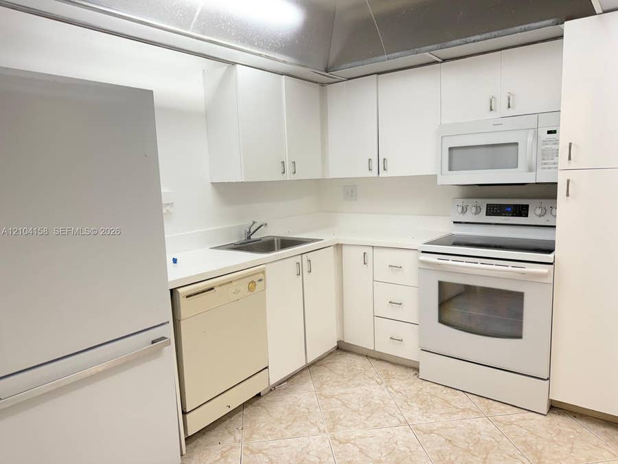 Property photo for 4304 NW 9th Avenue, #2-1C, Deerfield Beach, FL