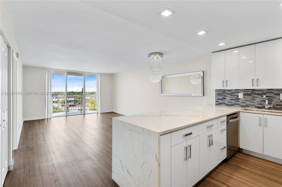 Property photo for 16710 NE 9th Avenue, #608, North Miami Beach, FL