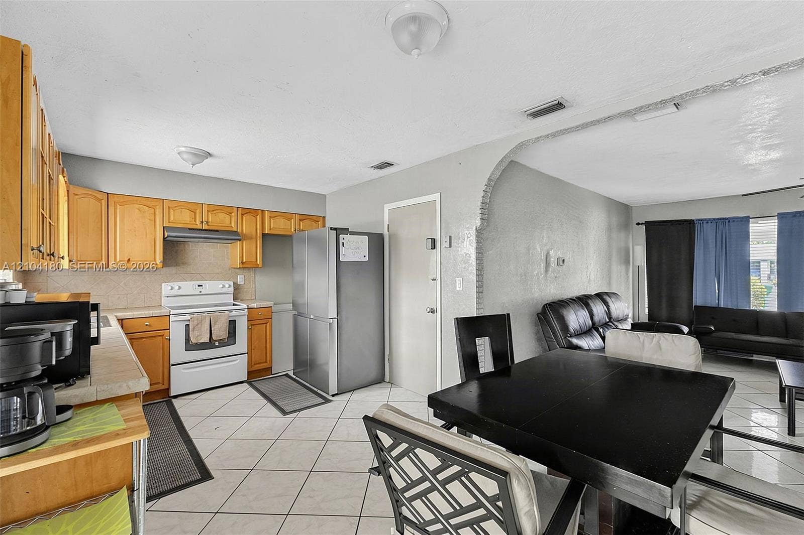 2440 Largo Drive, Miramar, FL 33023 Photo 7