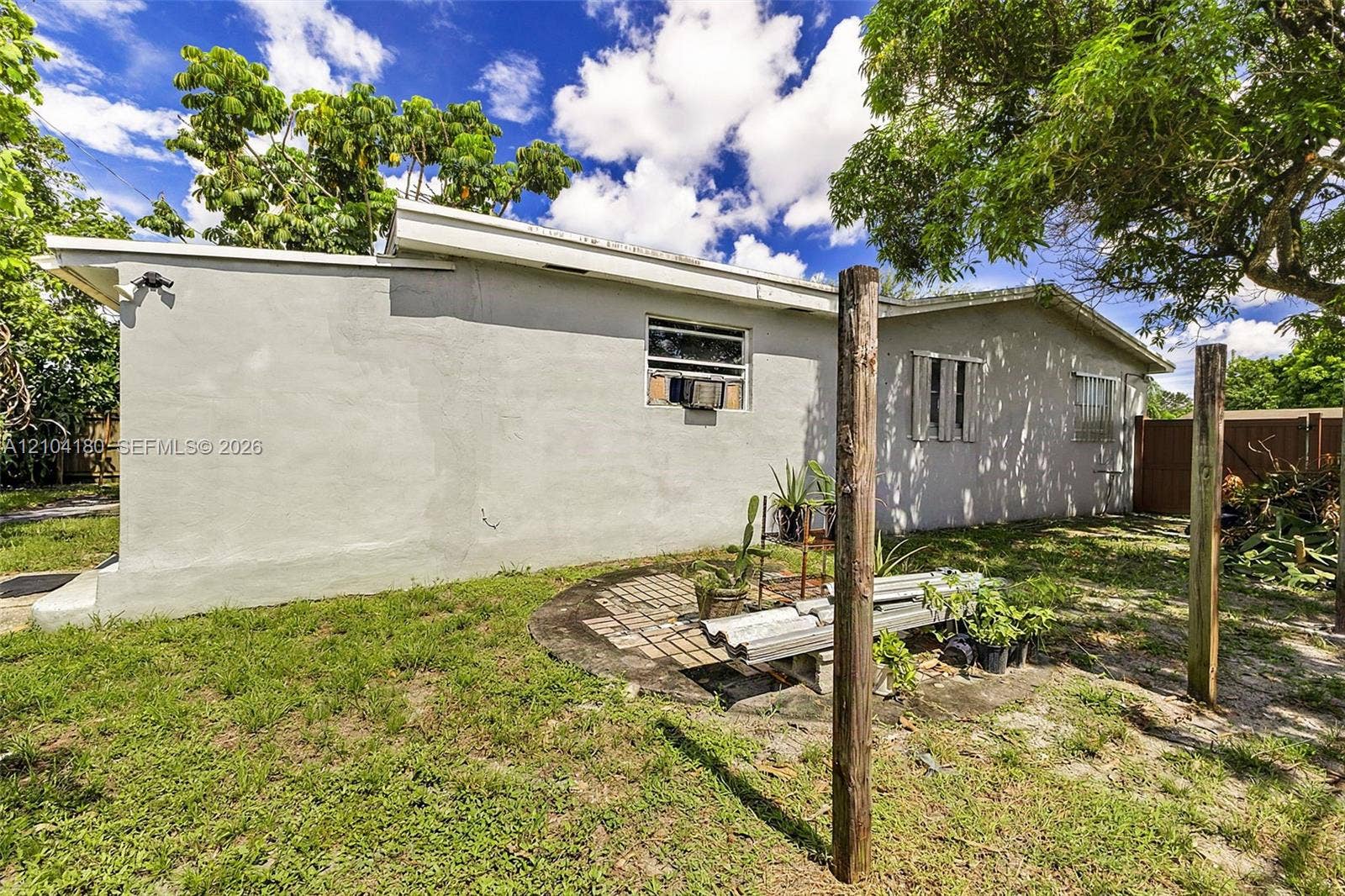 2440 Largo Drive, Miramar, FL 33023 Photo 23