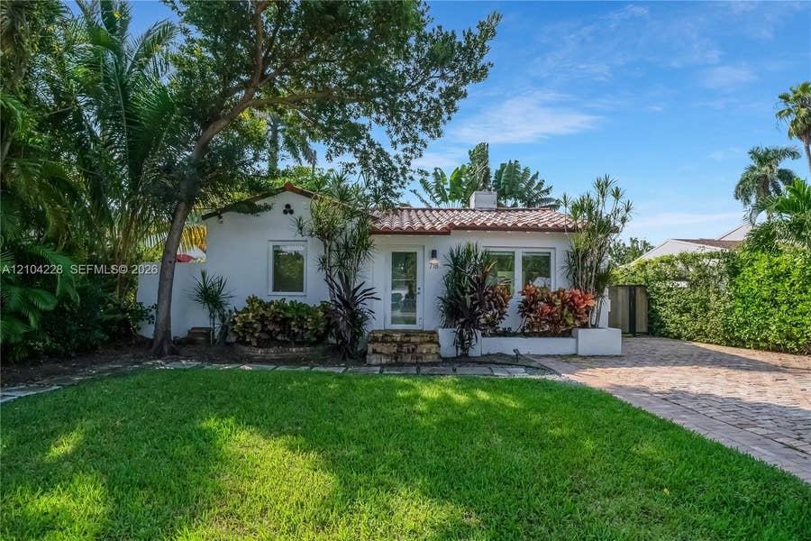 Property photo for 718 NE 87th Street, Miami, FL