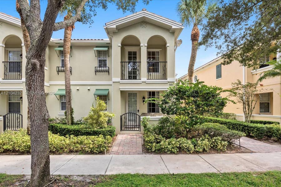 Property photo for 141 Rivinia Drive, Jupiter, FL