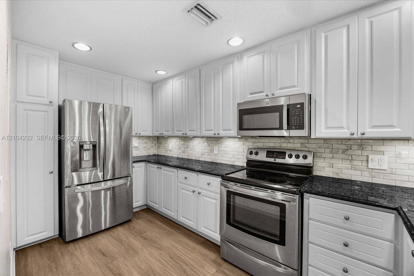 141 Rivinia Drive, Jupiter, FL 33458 Photo 14
