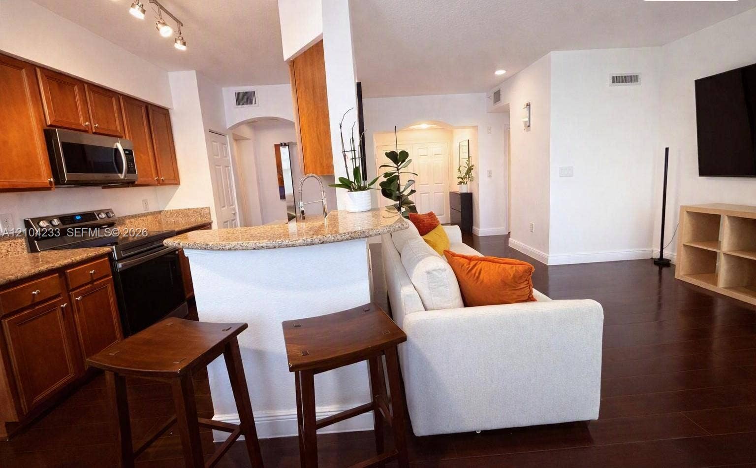 9021 SW 94th Street, #307, Miami, FL 33176 Photo 6