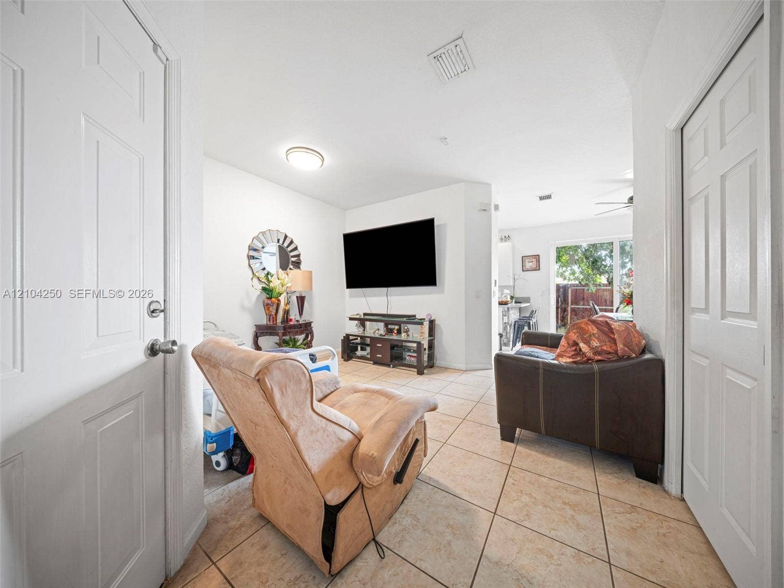 2104 NE 3rd Court, Homestead, FL 33033 Photo 11