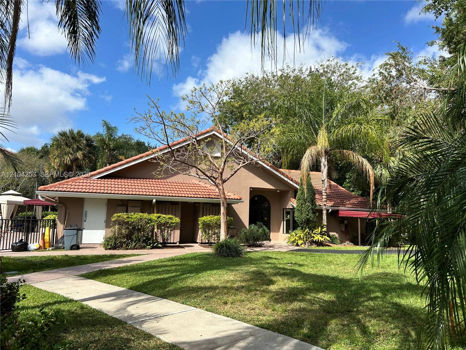 10121 W Sunrise Boulevard, #206, Plantation, FL 33322 Photo 14