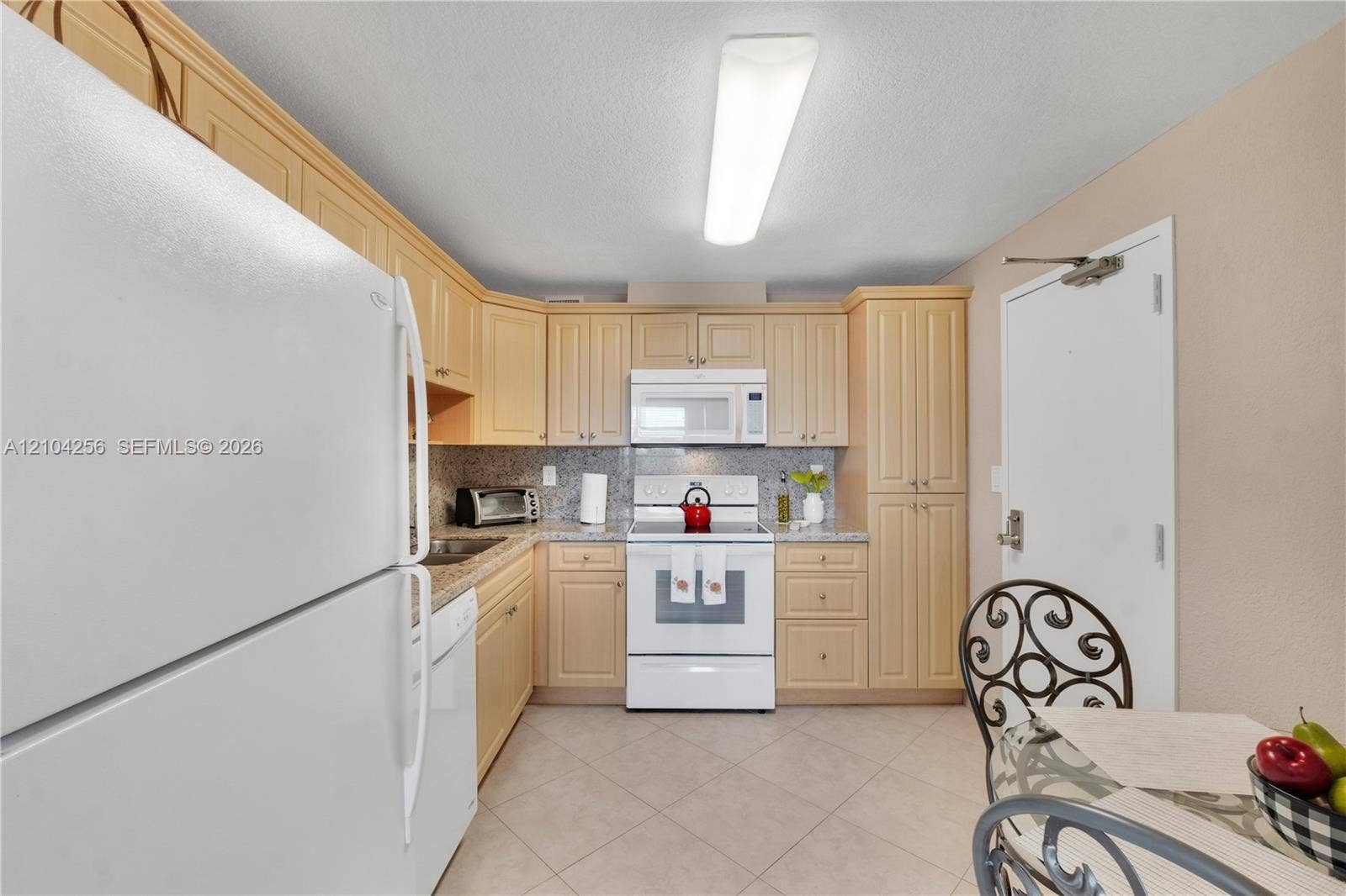 10777 W Sample Road, #907, Coral Springs, FL 33065 Photo 12