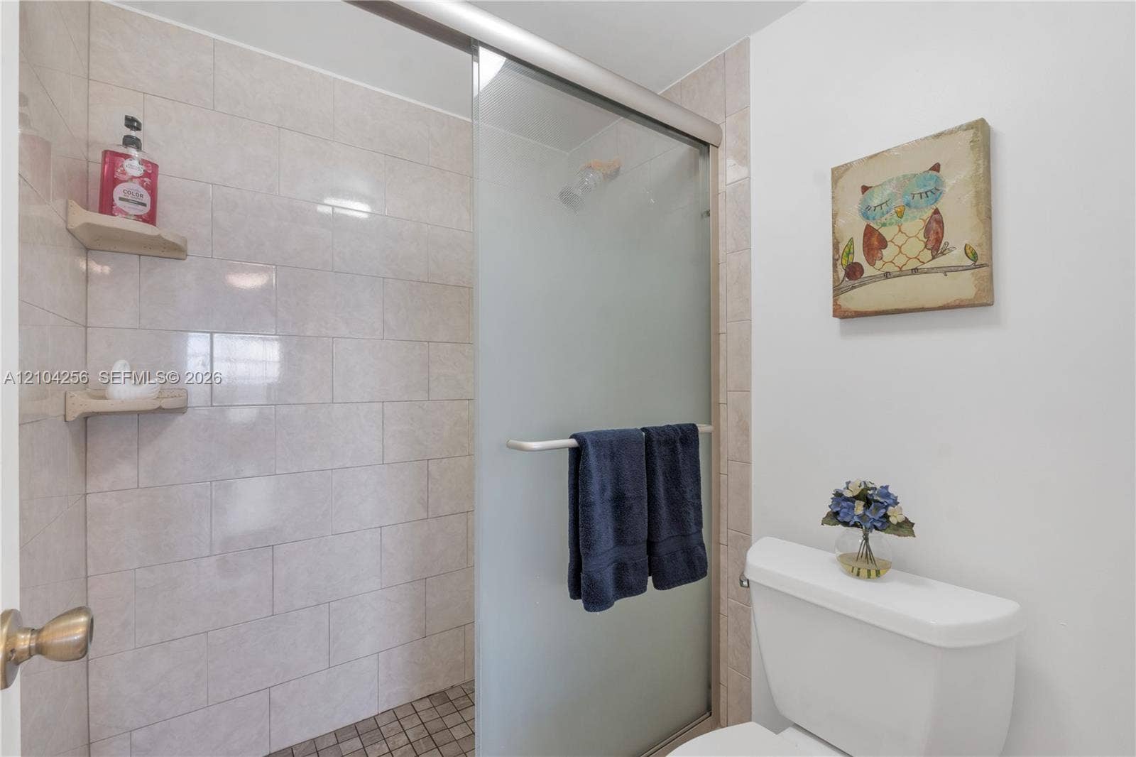 10777 W Sample Road, #907, Coral Springs, FL 33065 Master Bathroom