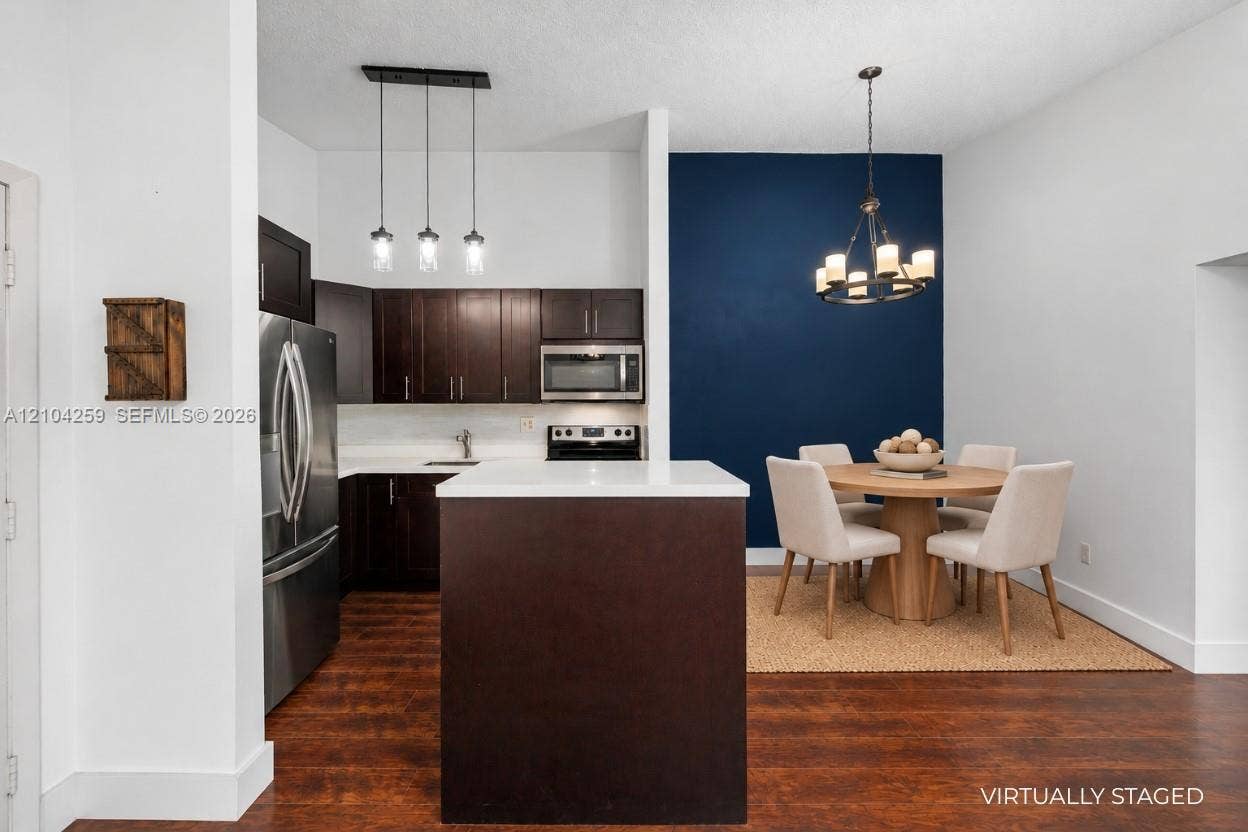 4944 NW 102nd Avenue, #204-3, Doral, FL 33178 Photo 8