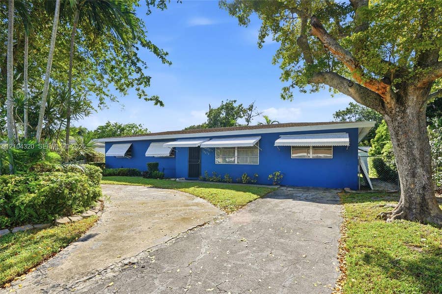Property photo for 18210 NW 5th Avenue, Miami Gardens, FL