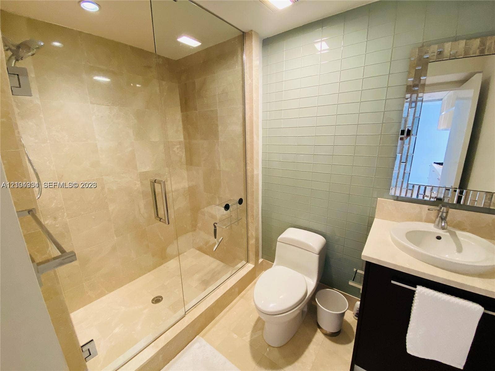 17121 Collins Avenue, #907, Sunny Isles Beach, FL 33160 Photo 19