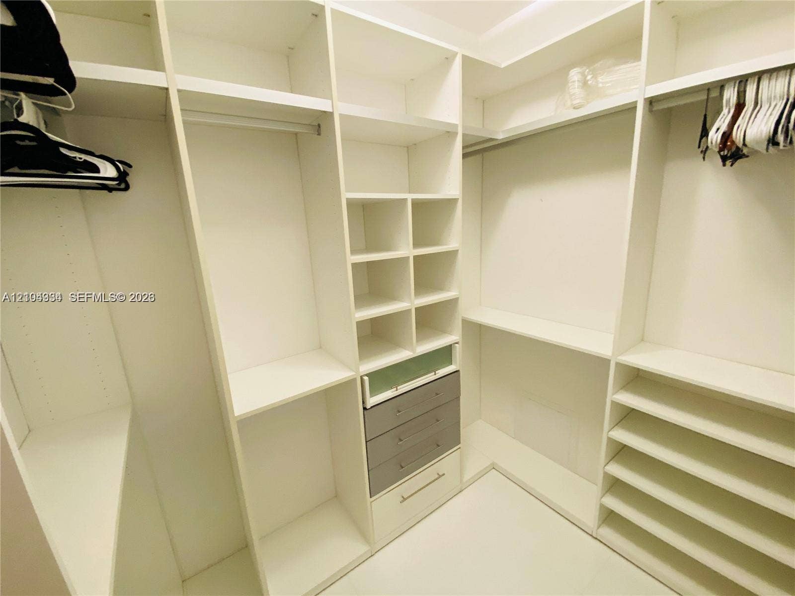 17121 Collins Avenue, #907, Sunny Isles Beach, FL 33160 Photo 12