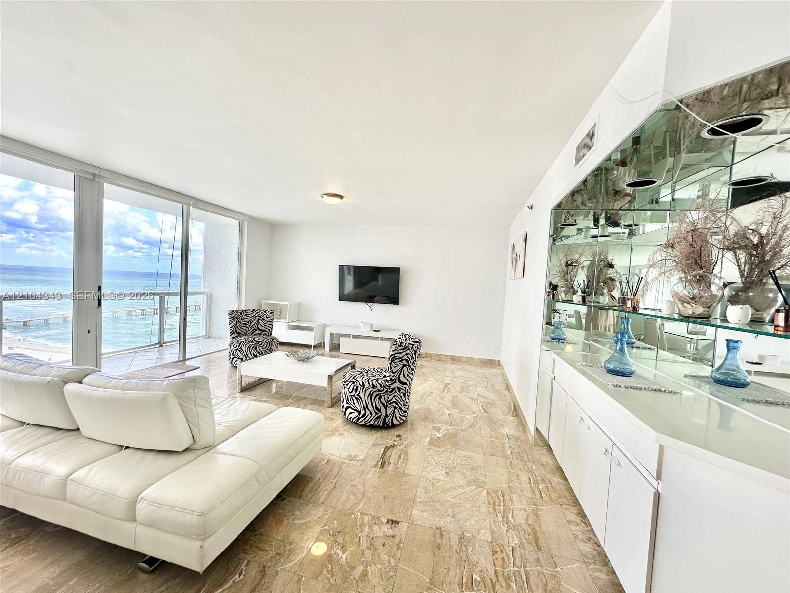 16425 Collins Avenue, #1215, Sunny Isles Beach, FL 33160 Photo 31