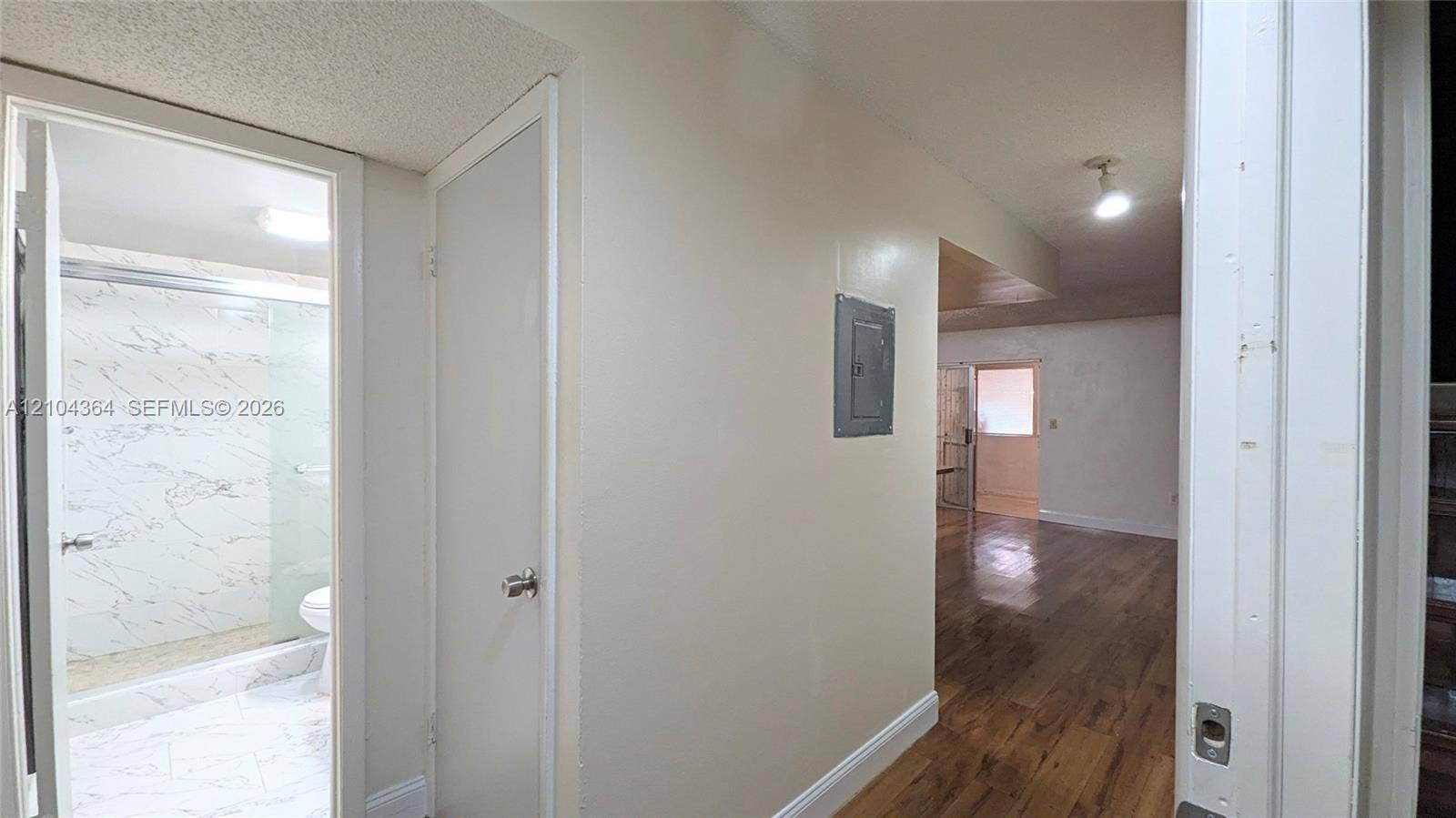 502 NW 11th Street, Miami, FL 33136 Photo 5