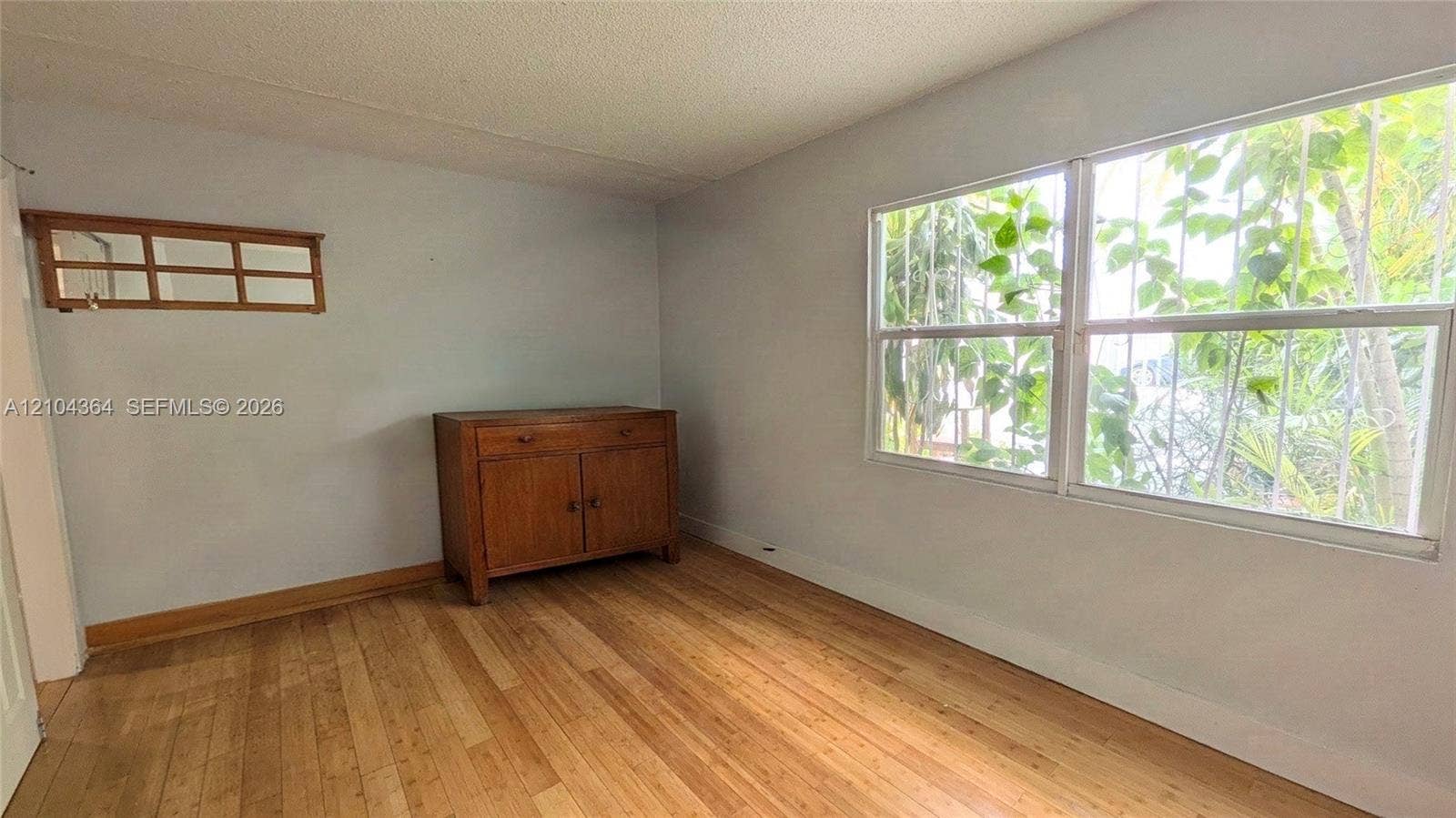 502 NW 11th Street, Miami, FL 33136 Downstairs bedroom