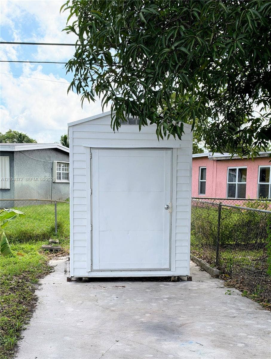 3260 NW 4th Street, Lauderhill, FL 33311 Photo 11