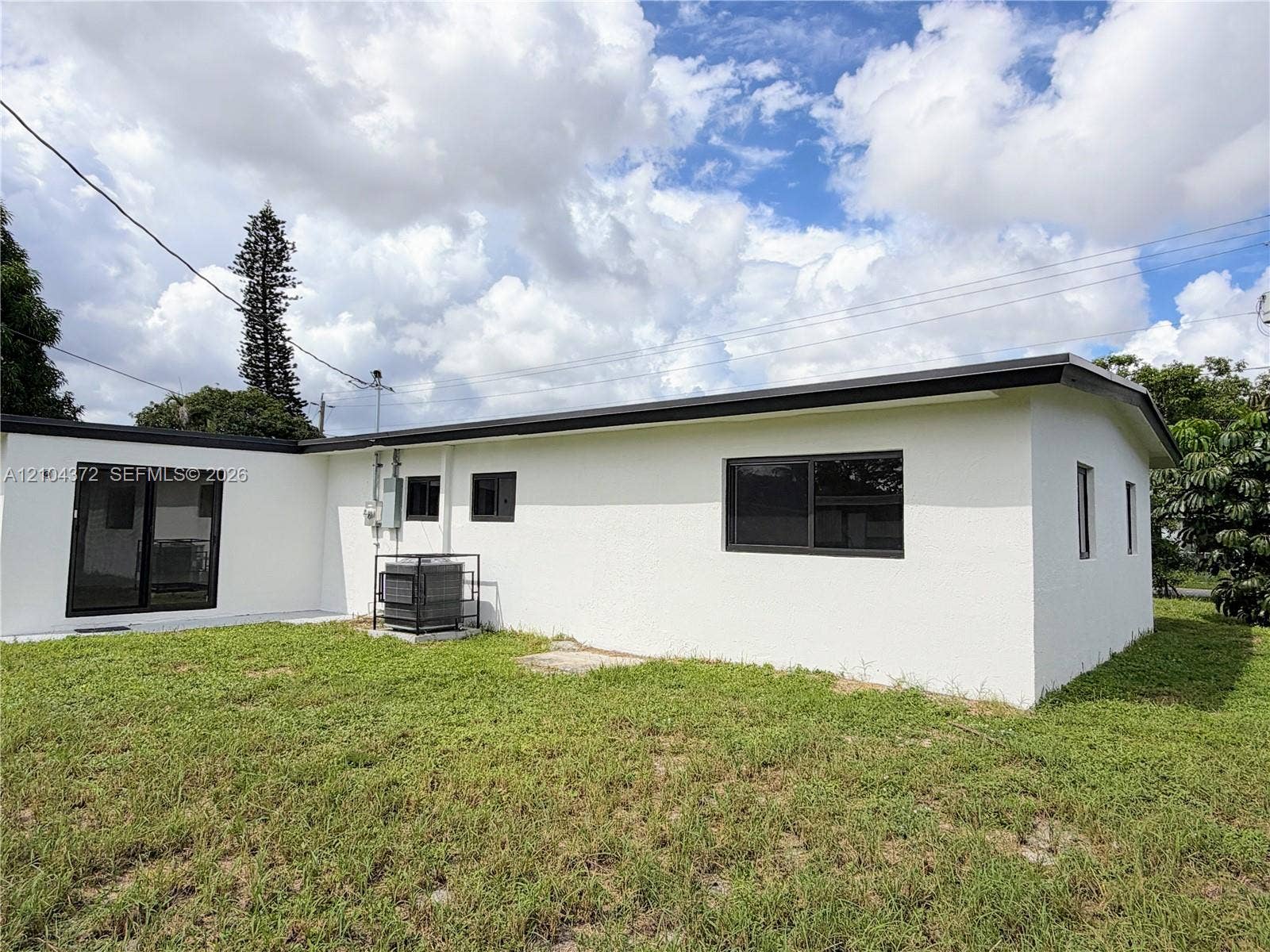 3260 NW 4th Street, Lauderhill, FL 33311 Photo 8