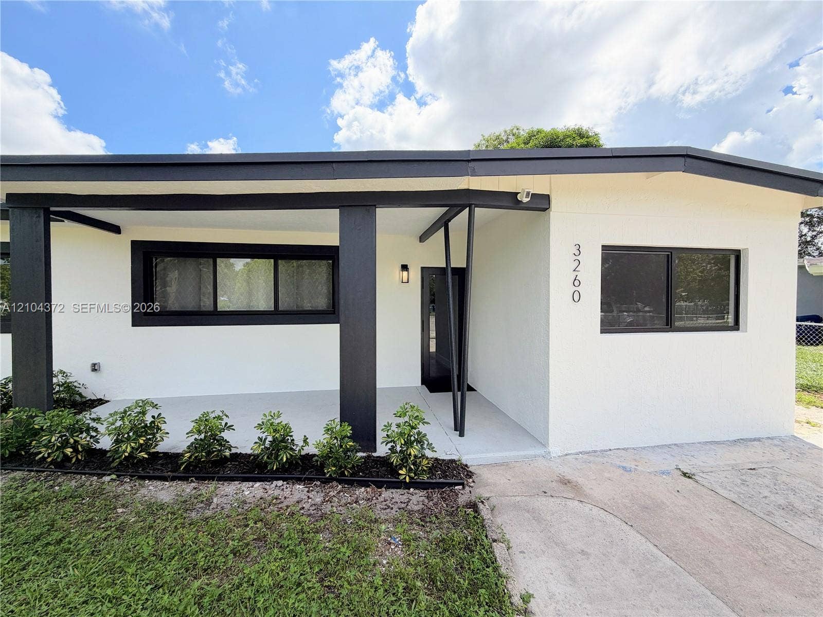 3260 NW 4th Street, Lauderhill, FL 33311 Photo 4