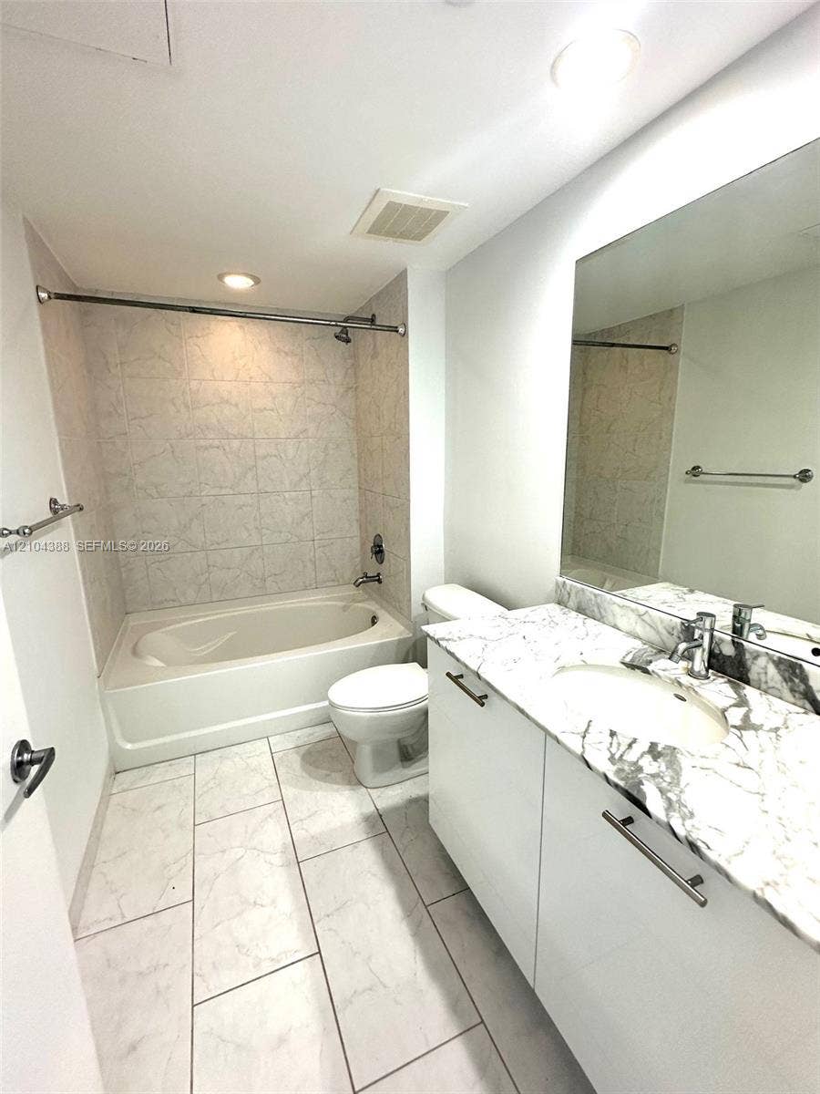 951 Brickell Avenue, #3403, Miami, Miami, FL 33131 Photo 7
