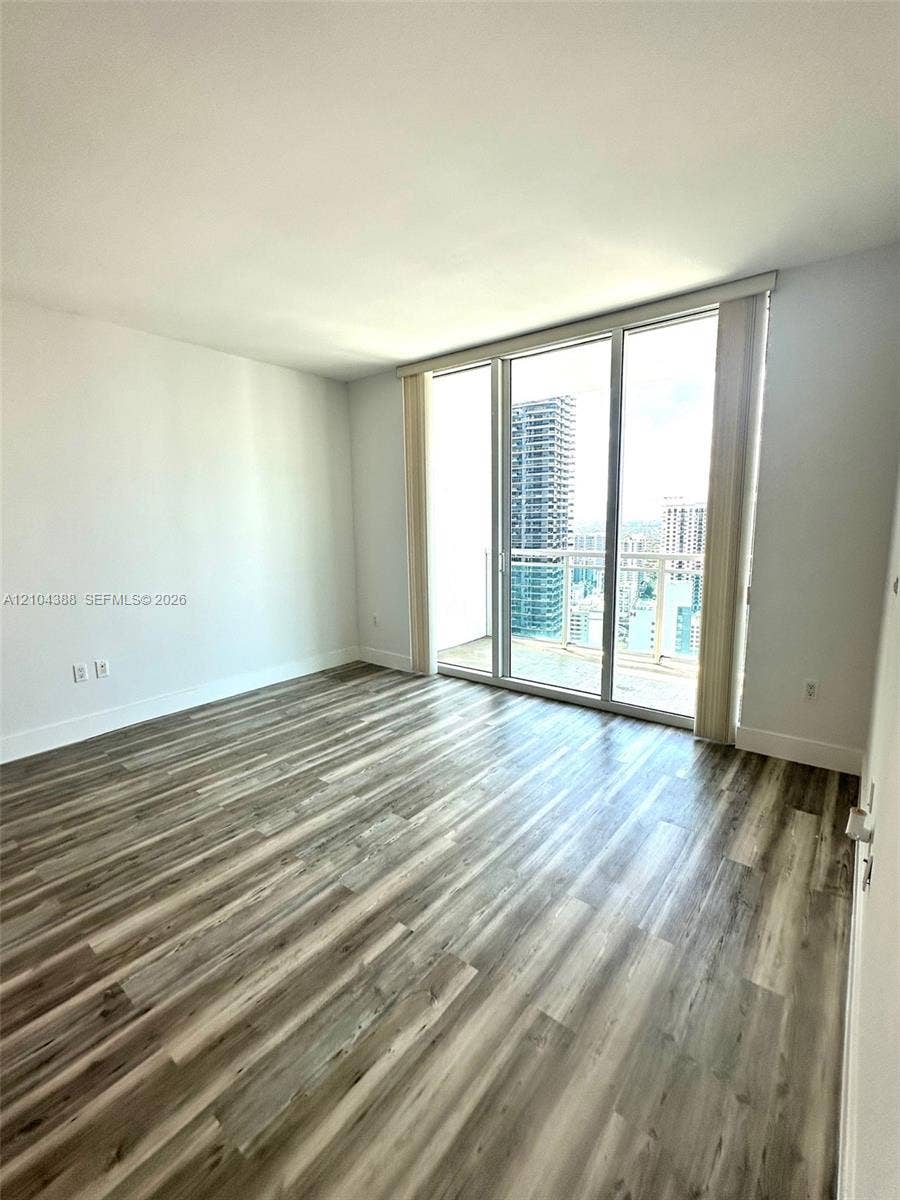 951 Brickell Avenue, #3403, Miami, Miami, FL 33131 Photo 9