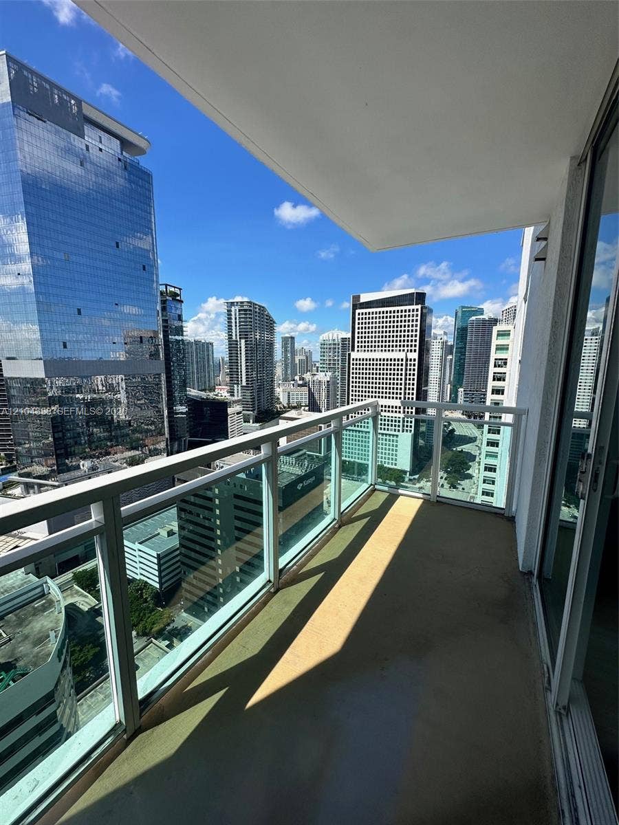 951 Brickell Avenue, #3403, Miami, Miami, FL 33131 Photo 12