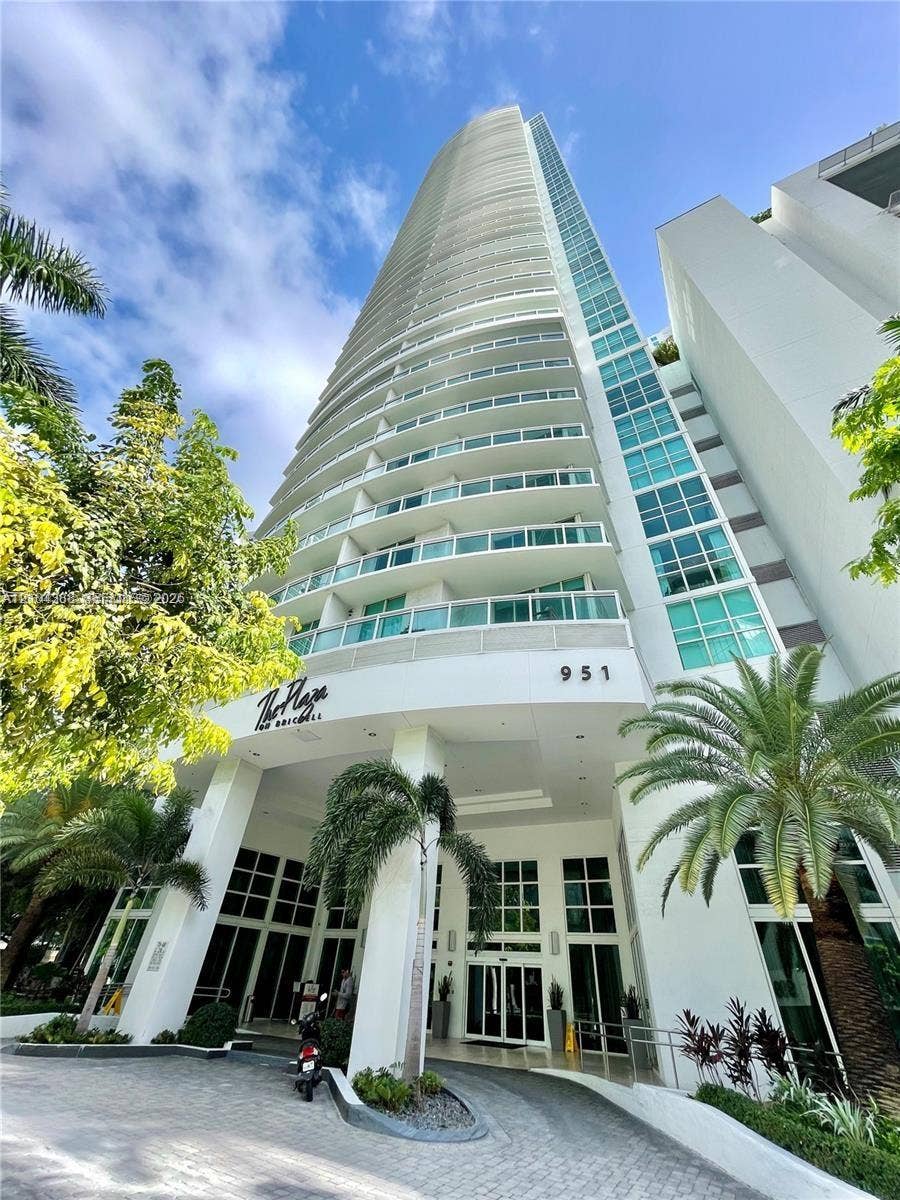Property photo for 951 Brickell Avenue, #3403, Miami, FL