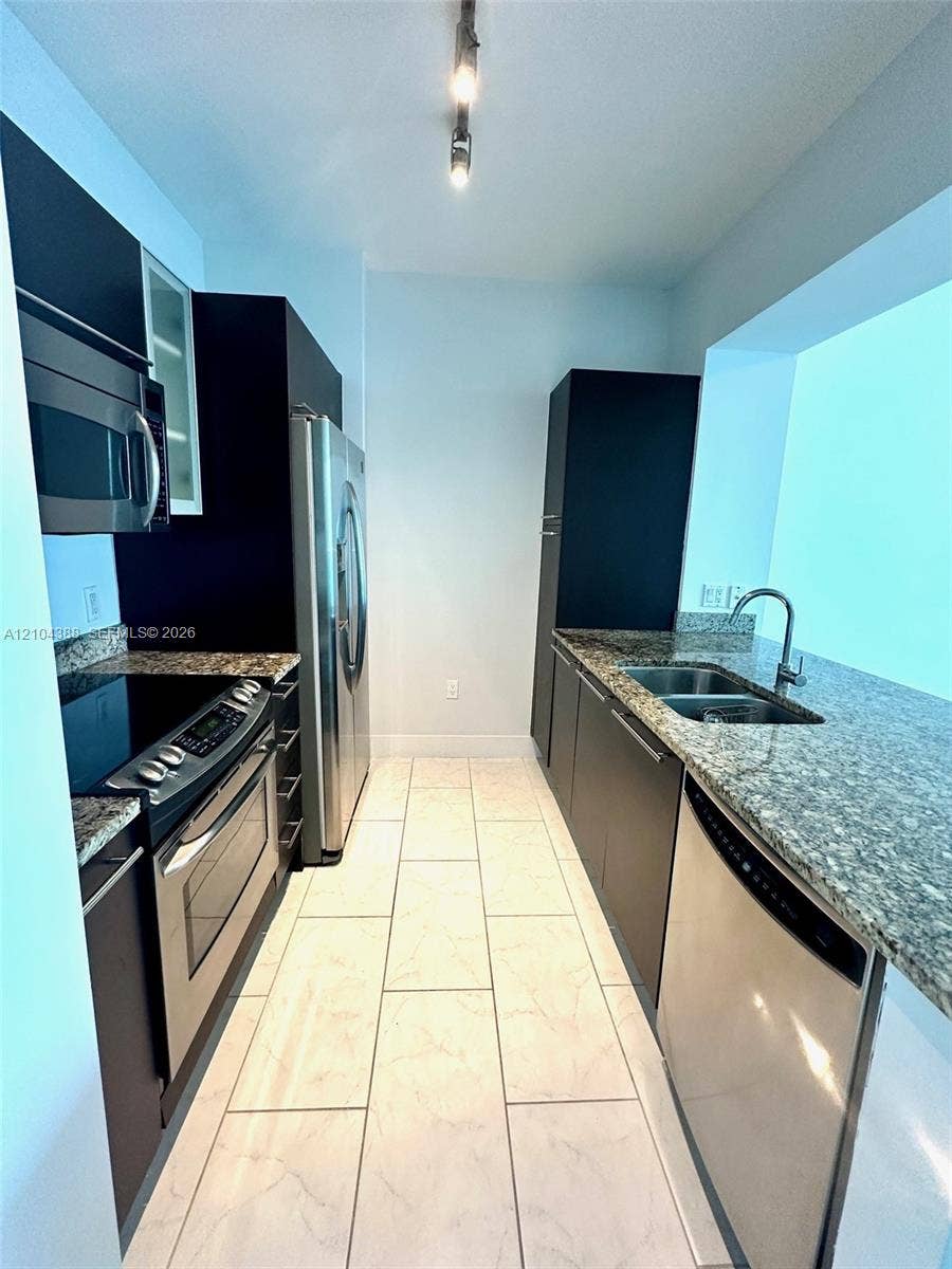 951 Brickell Avenue, #3403, Miami, Miami, FL 33131 Photo 5