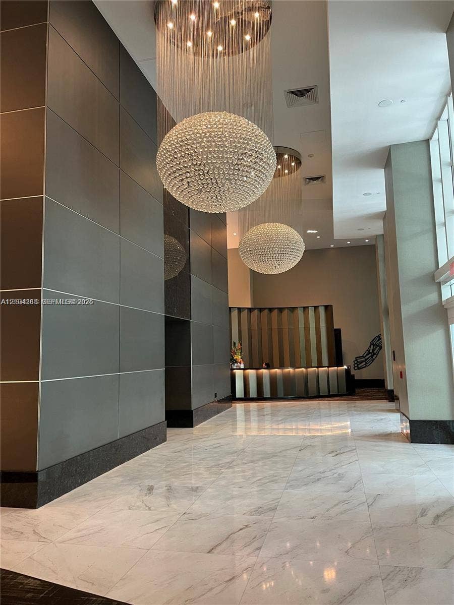 951 Brickell Avenue, #3403, Miami, Miami, FL 33131 Photo 17
