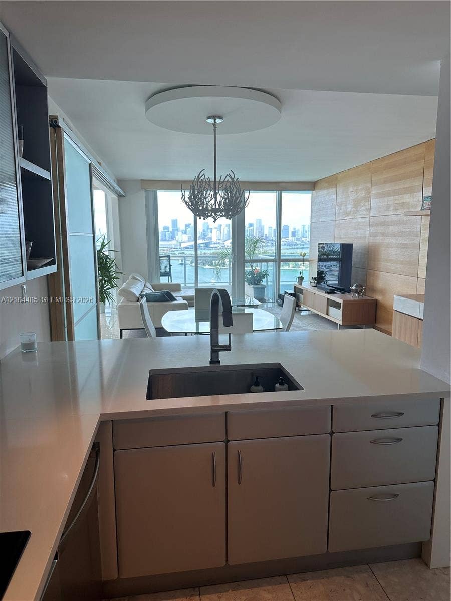 540 West Avenue, #1811, Miami Beach, Miami Beach, FL 33139 Photo 10