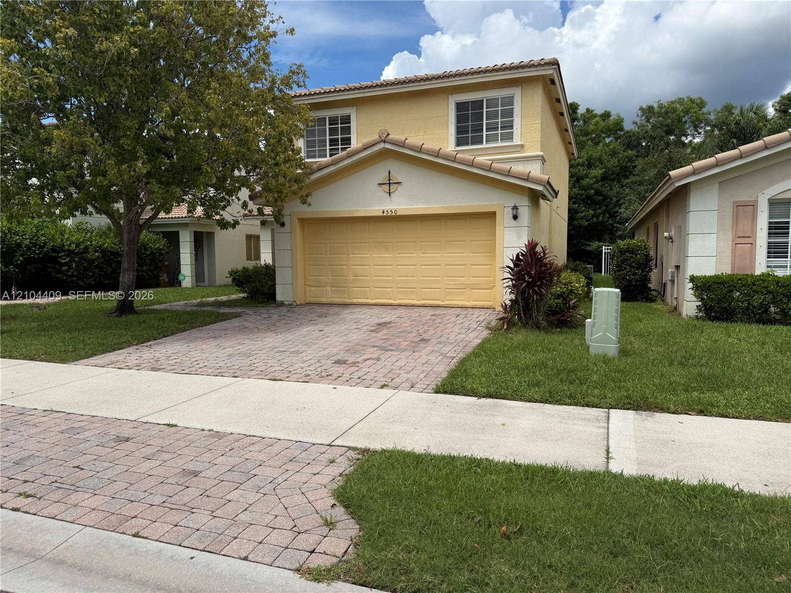 4550 SE Graham Drive, Stuart, Stuart, FL 34997 Photo 2