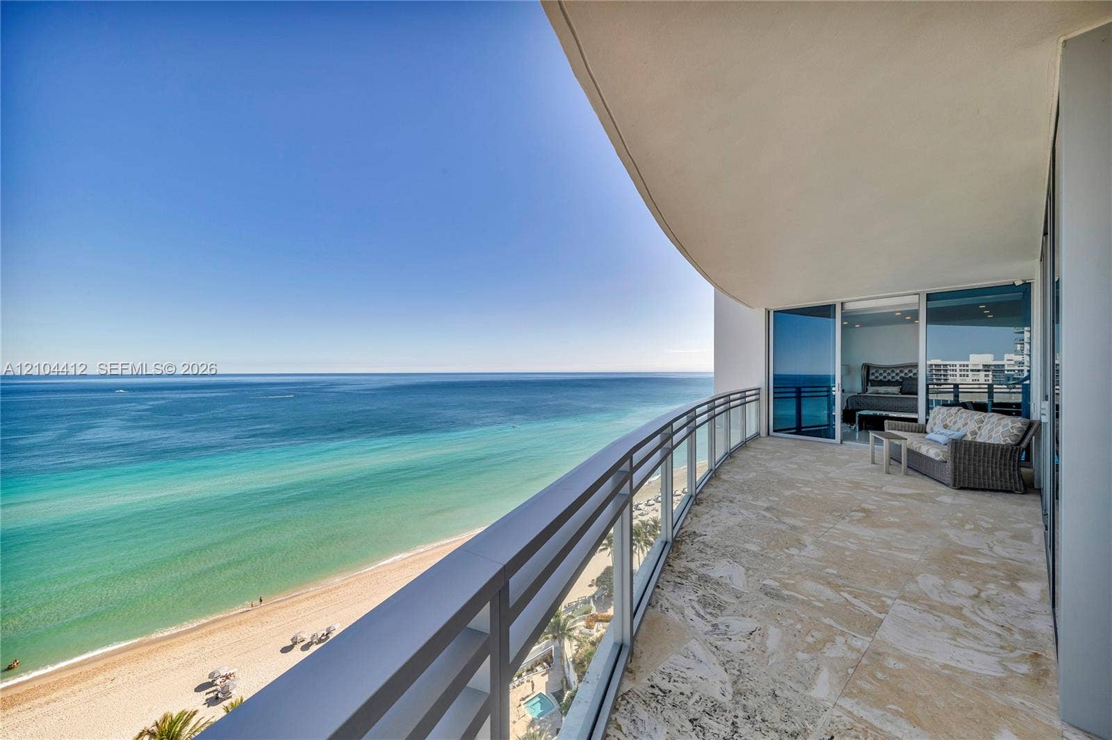 1ST DIRECT OCEAN BALCONY