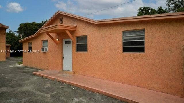 2378 NW 60th Street, #A, Miami, Miami, FL 33142 Photo 2
