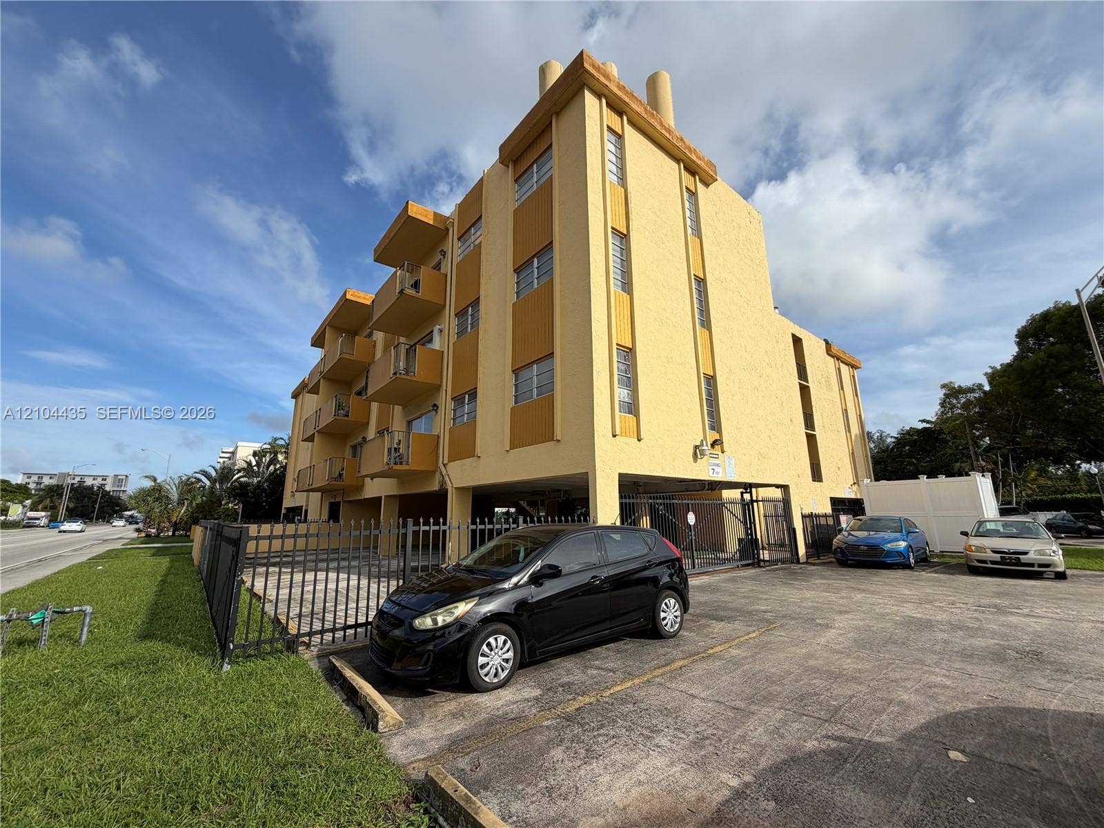 300 NE 125th Street, #404, North Miami, North Miami, FL 33161 Photo 13