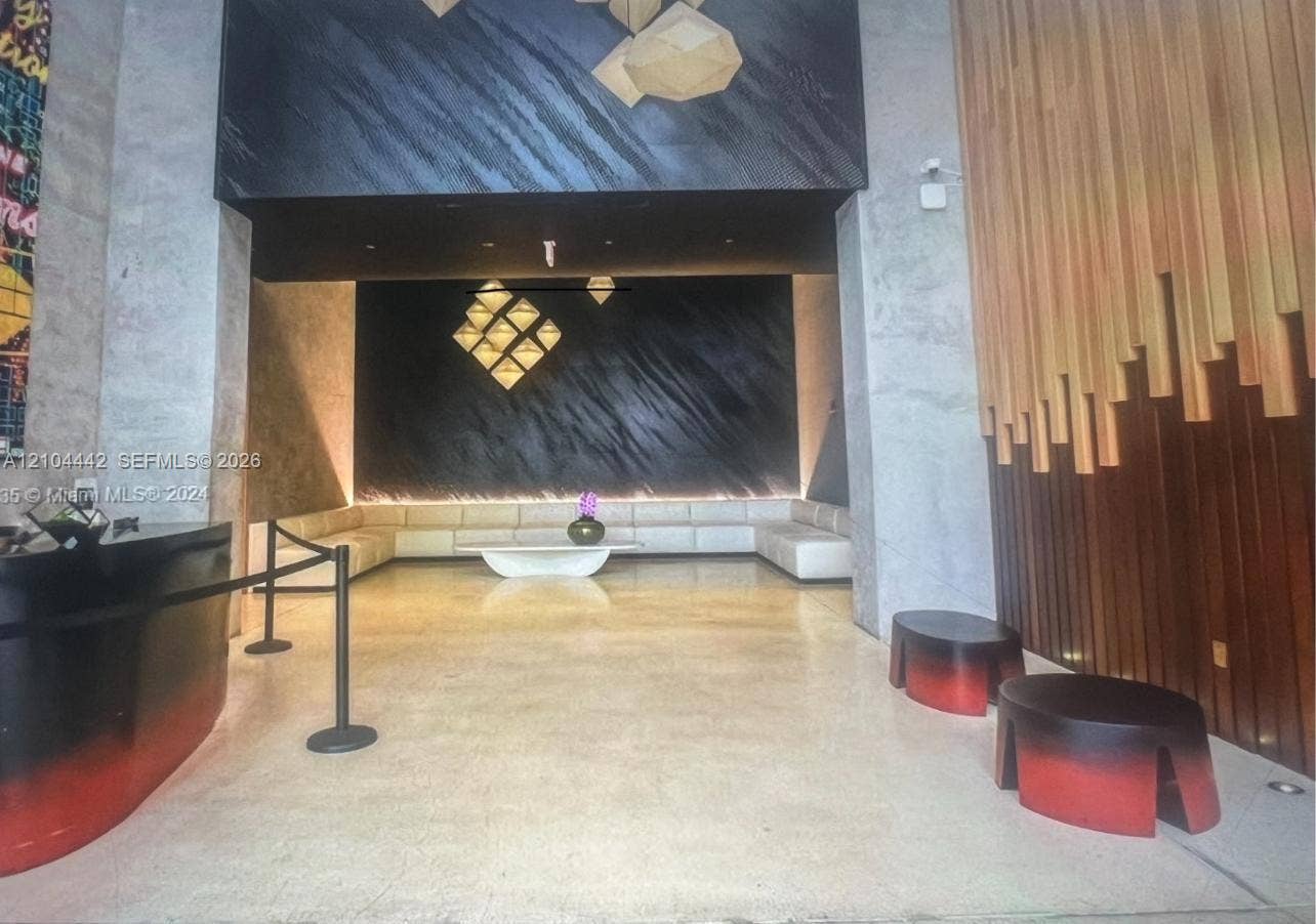 151 SE 1 St Street, #1002, Miami, Miami, FL 33131 Photo 3