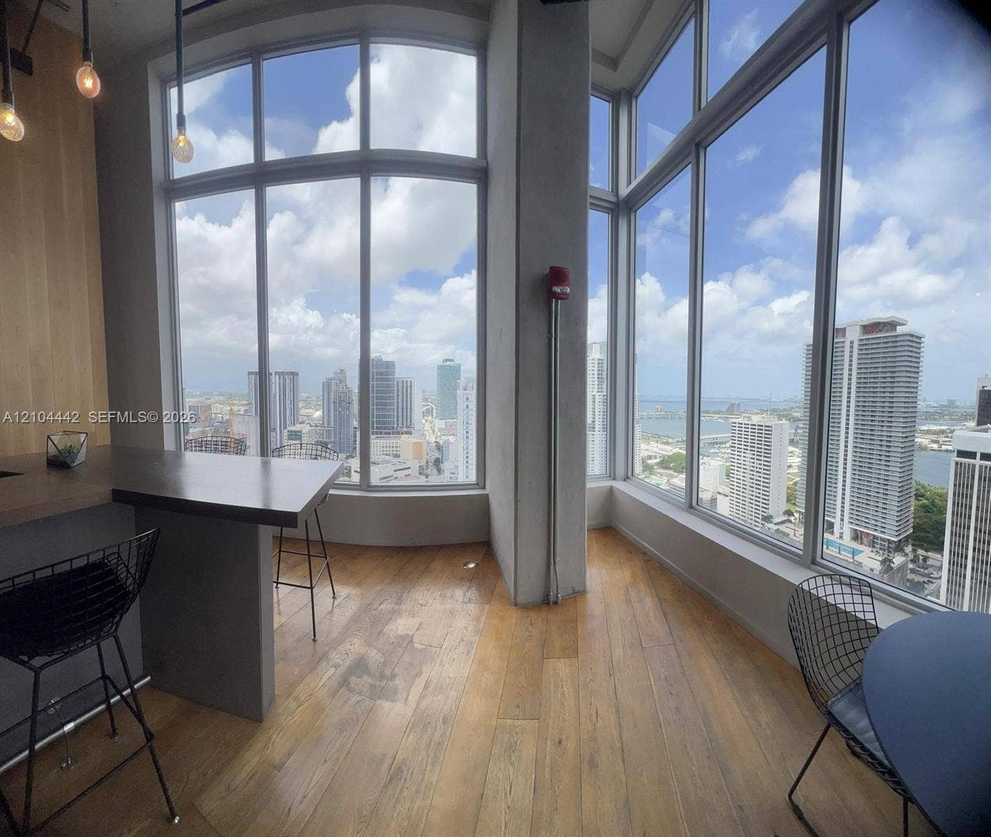 151 SE 1 St Street, #1002, Miami, Miami, FL 33131 Photo 4