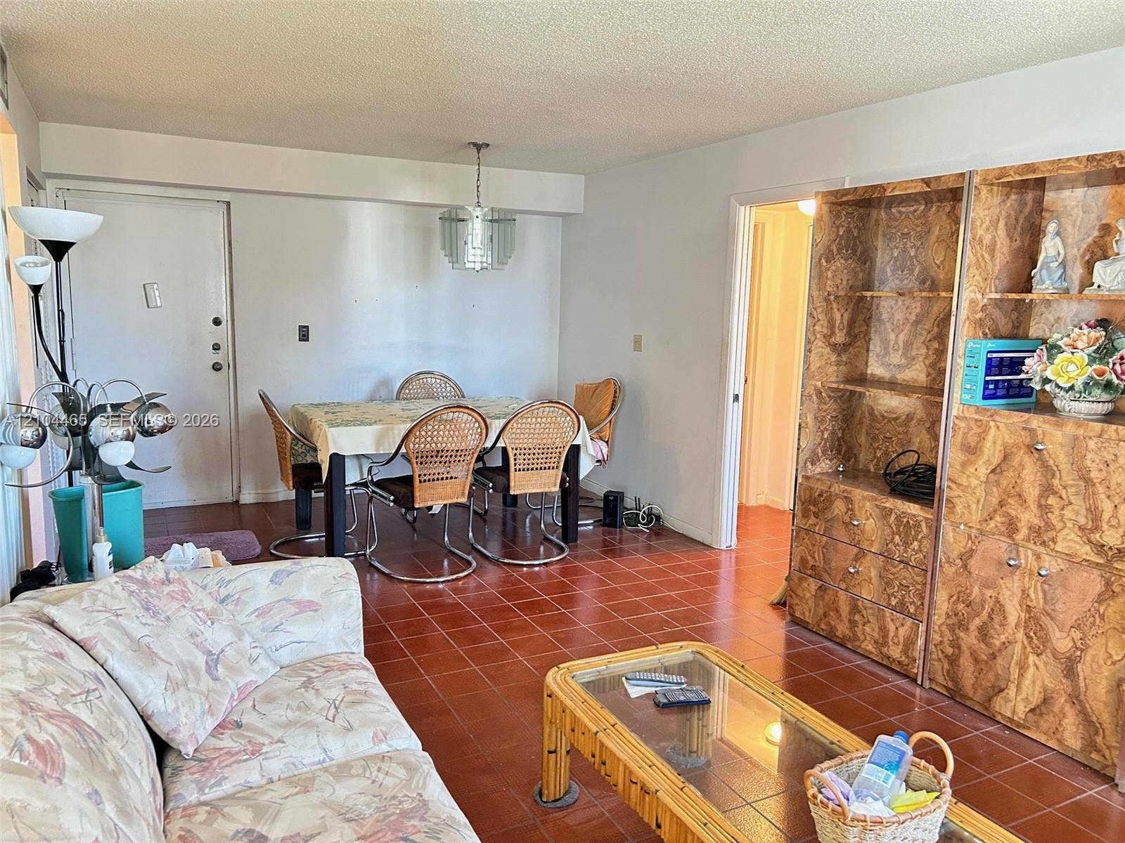 250 180th Drive, #560, Sunny Isles Beach, FL 33160 Photo 7
