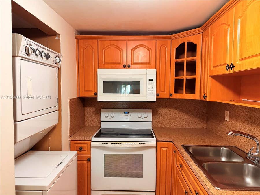 Property photo for 10000 NW 80th Court, #2227, Hialeah Gardens, FL