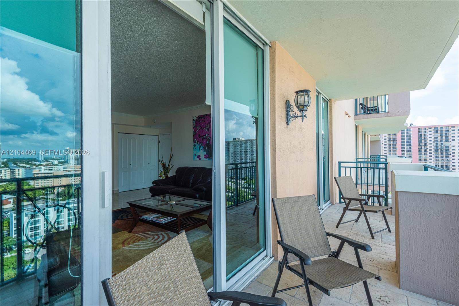 17555 W Atlantic Boulevard, #UPH6, Sunny Isles Beach, FL 33160 Photo 5