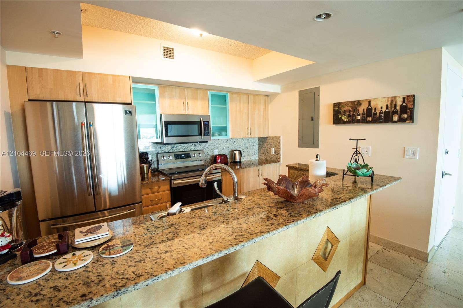 17555 W Atlantic Boulevard, #UPH6, Sunny Isles Beach, FL 33160 Photo 2