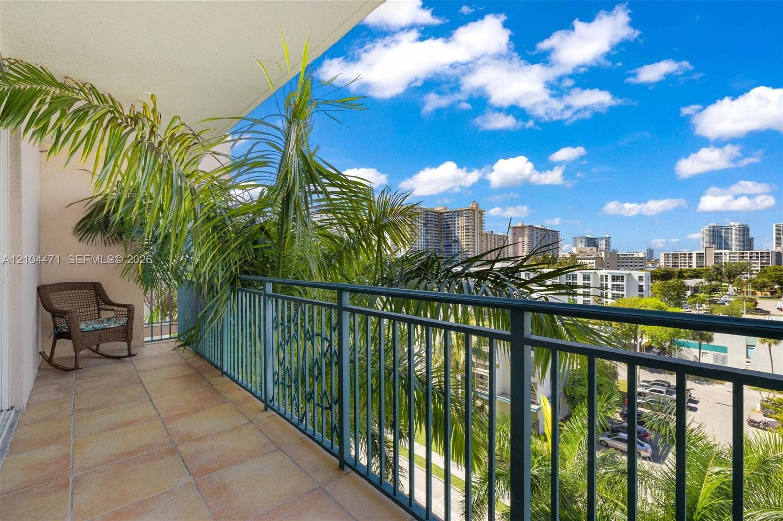 17555 NW Atlantic Boulevard, #708, Sunny Isles Beach, FL 33160 Photo 39