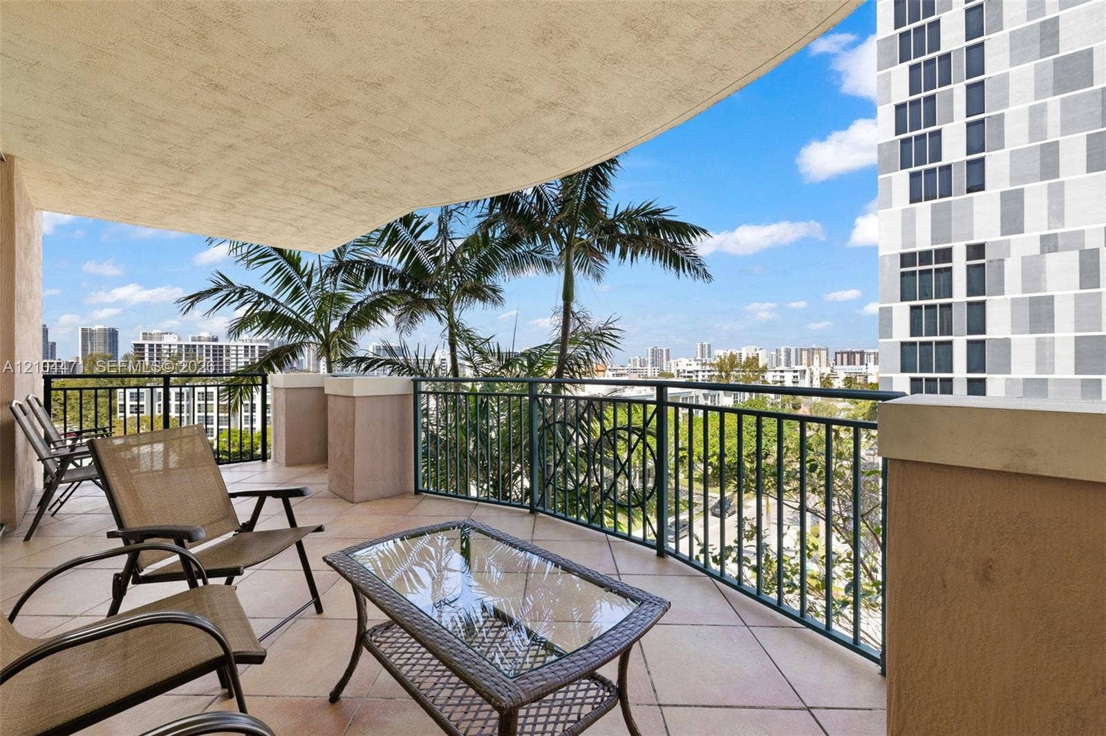 17555 NW Atlantic Boulevard, #708, Sunny Isles Beach, FL 33160 Photo 43