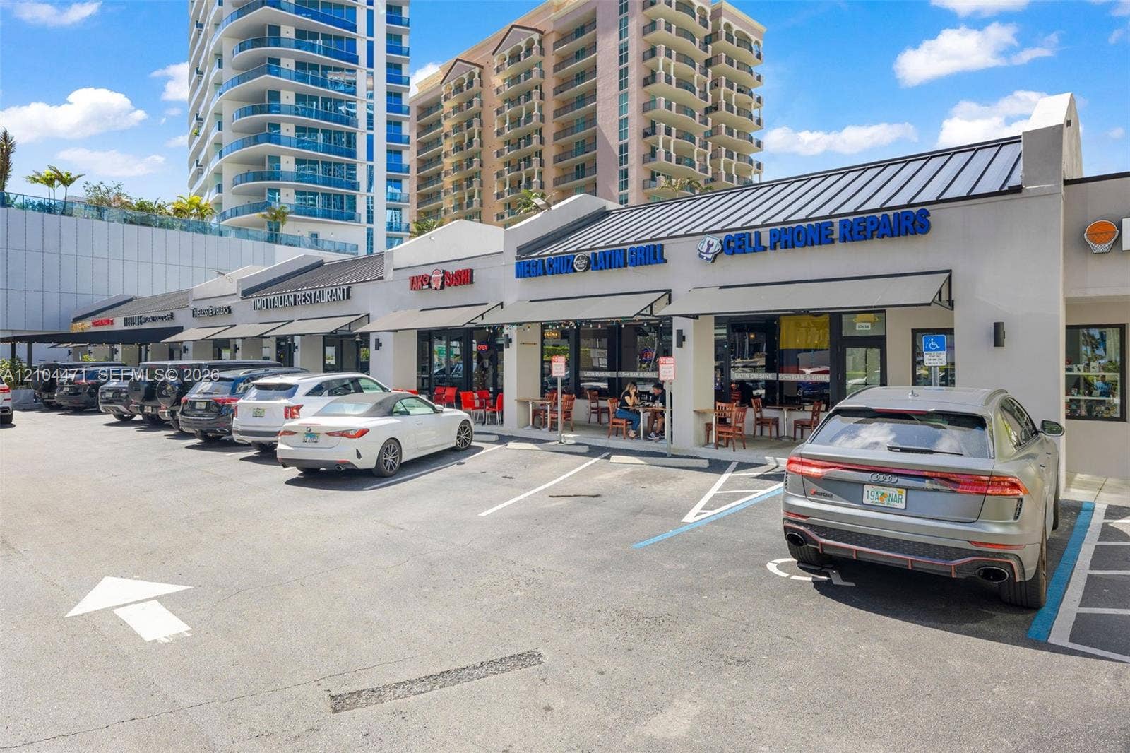 17555 NW Atlantic Boulevard, #708, Sunny Isles Beach, FL 33160 Photo 59
