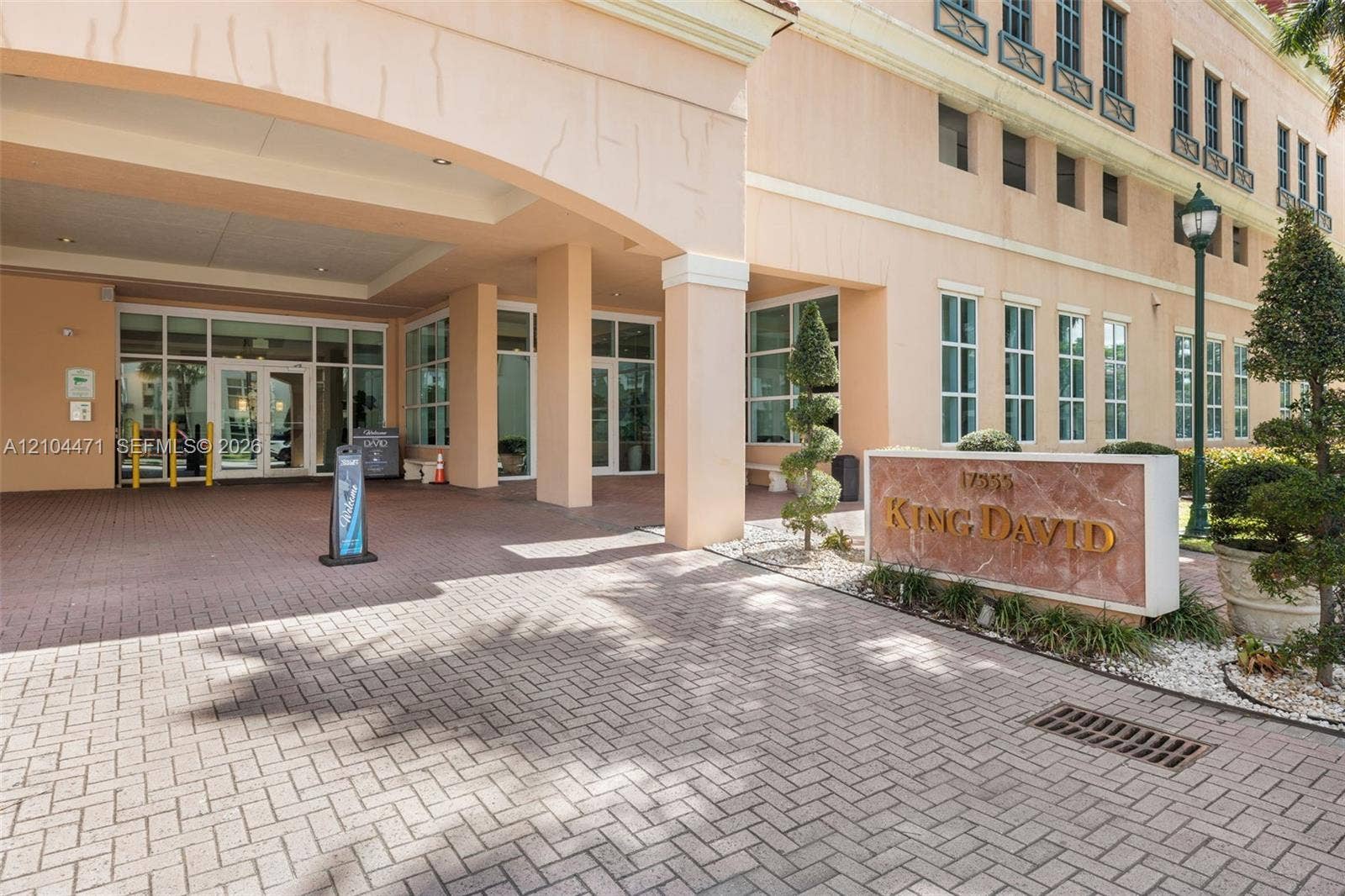 17555 NW Atlantic Boulevard, #708, Sunny Isles Beach, FL 33160 Photo 57