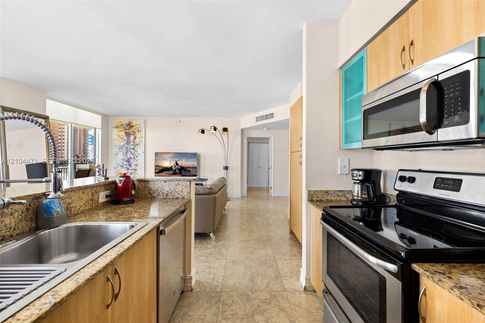 17555 NW Atlantic Boulevard, #708, Sunny Isles Beach, FL 33160 Photo 11