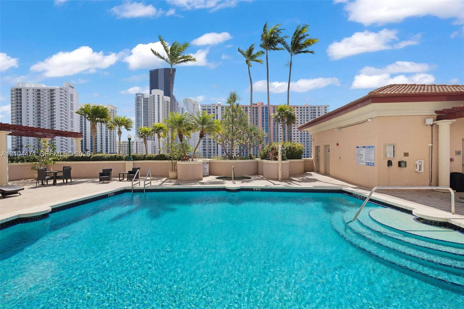 17555 NW Atlantic Boulevard, #708, Sunny Isles Beach, FL 33160 Photo 49